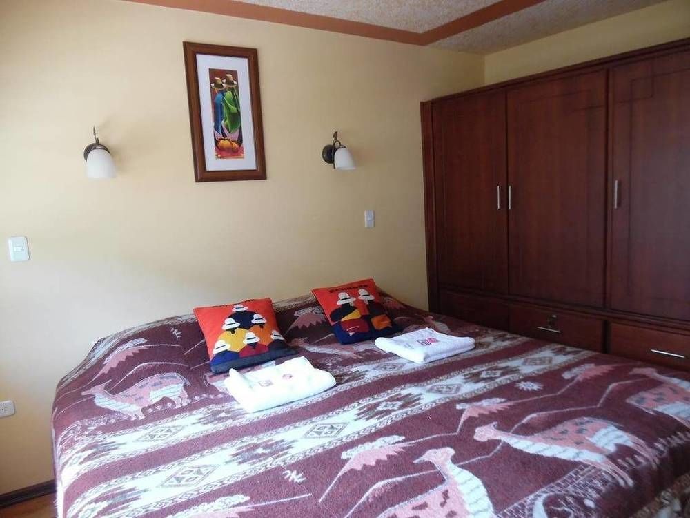 Casa De Luis Bed & Breakfast Otavalo Bagian luar foto